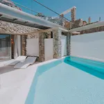 Arcs Suites & Residences