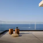 Bardo Villa, Endless Blue With Heated Pool, By Thinkvilla