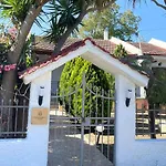 Contessina House