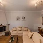 Paris Family Villa!
