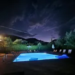 Villa Iliaktida - Private Pool, Garden, Outdoor Kitchen & Bbq