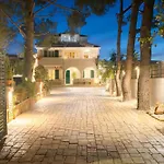 Porta Verde Luxury Residence, By Tk Property Management