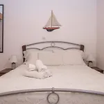 Gioia Traditional House