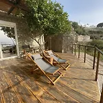 Klidon Dreamy Living Suites