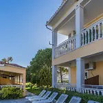 Elpida Hotel