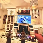 Apostolis House