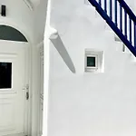 Silvernoses Villa Mykonos Town