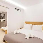 Biancasette Apartments