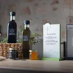 Arignote Suites