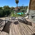 Nikludin Suites & Studios