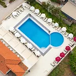 Esperia Hotel
