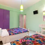 Ni-Mar Studios & Apartments