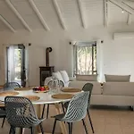 Bellezza House