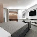 Golden Sun Hotel