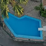 Vardiola Houses