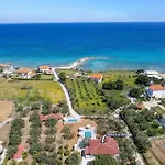 Villa La Onta By Villa Plus