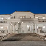 Frido Luxury Villa With Jacuzzi