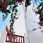 Casal Paleologos Villa