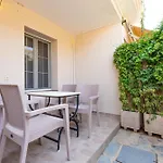 Planos Beach Hotel