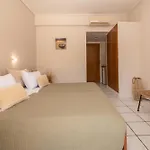 Daisy Hotel