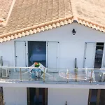 Pettas Apartments