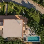 Villa Vrisi