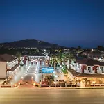Yakinthos Hotel