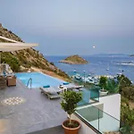 Villa Paganos