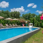Villa Andreas With Swimming Pool