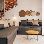 Spiros Family Apts