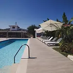 Mirsini Studios & Apartments