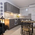 Arazzo Apartments