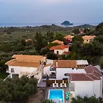 Maridenia Villa - Family Escape With Private Pool, By Zantewize