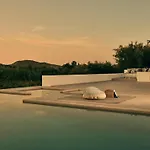 Drallos Luxury Villa