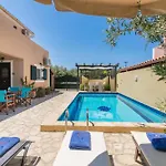 Arge Villa