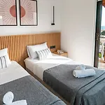 Sea View Studio At Xenios Avlais