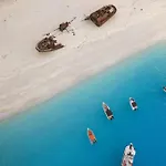 The Sall Suites Complex B - Iconic Sea Views, By Zantewize