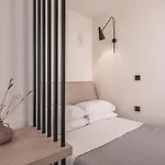 Yria Hotel