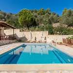 Elegance Villas - Villa Andon & Villa Yiota