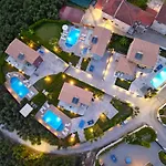 Kaletzia Villas