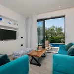 Akea Villas