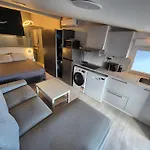 Mastora Seaside Loft