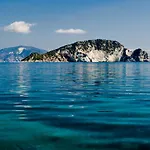 Loukas Inn Family Resort