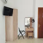 Hector'S Studios