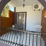 Nikos Studios