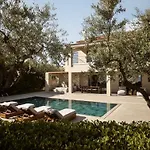 Cielo Villas - An Authentic Mediterranean Living