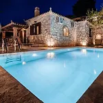 Vozas Villas - Traditional Houses With Great View