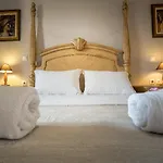 Armonia Studios & Apartments