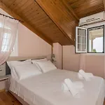 Villa Ismini