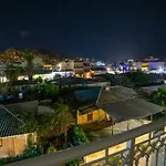 Zoe & Dennis Apartments